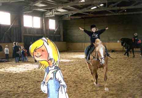 Cousine Anita mit Pferd